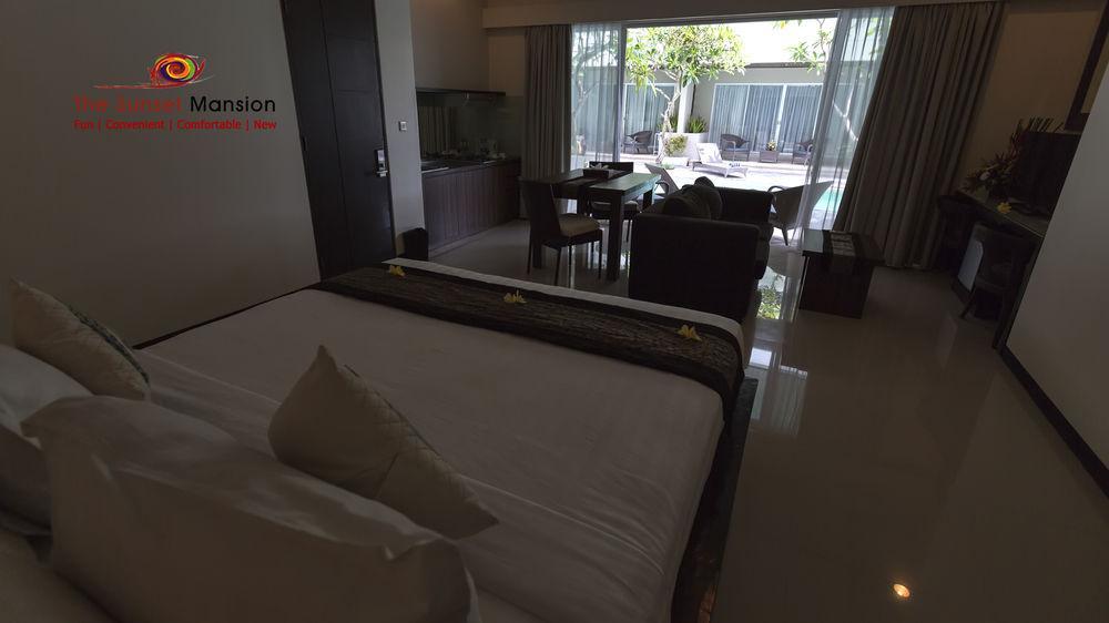 Swiss-Belcourt Sunset Aparthotel Seminyak  Exterior photo