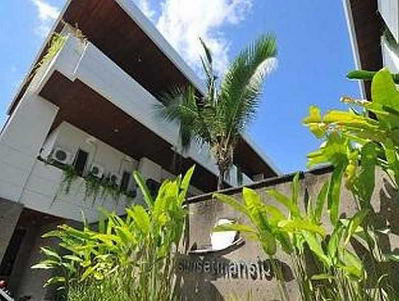 Swiss-Belcourt Sunset Aparthotel Seminyak  Exterior photo